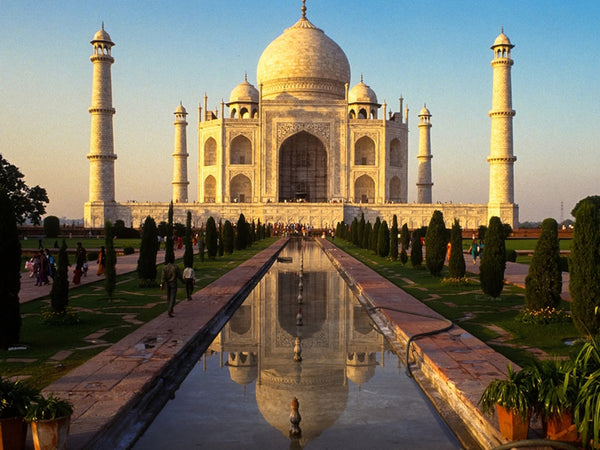 Taj Mahal, Agra – A Complete Travel Guide to India’s Timeless Wonder